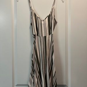 Forever 21 Green striped dress, casual - Size Medium